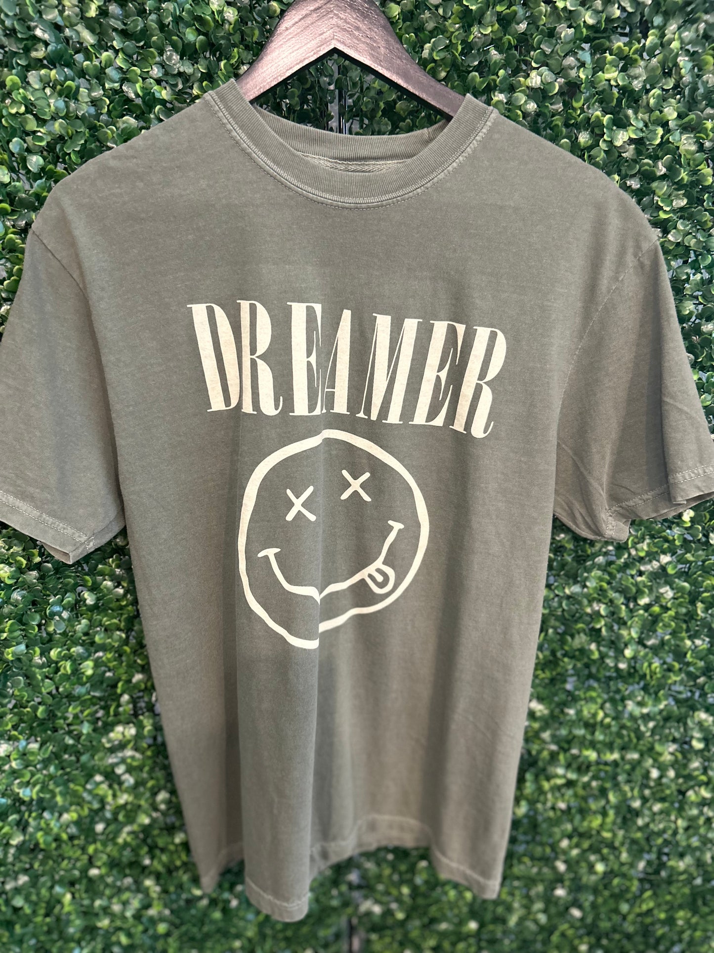 " The Viral Dreamer" Graphic Tee